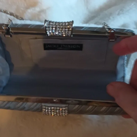 Silver evening bag - Picture 3 of 3